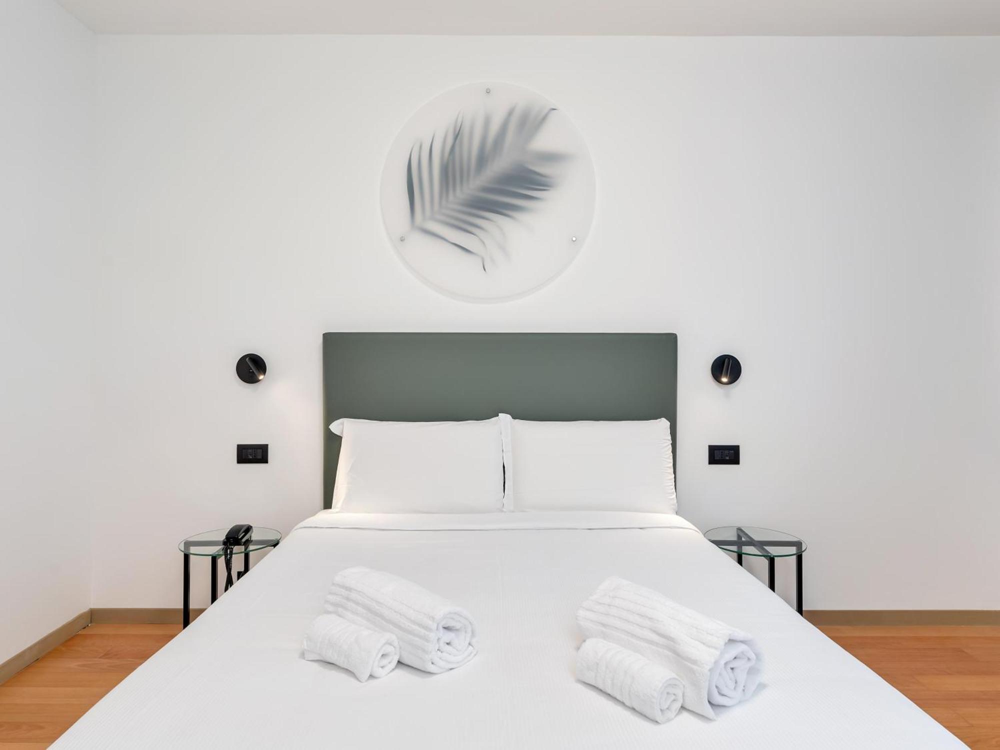 B&B Hotel Alba ภายนอก รูปภาพ