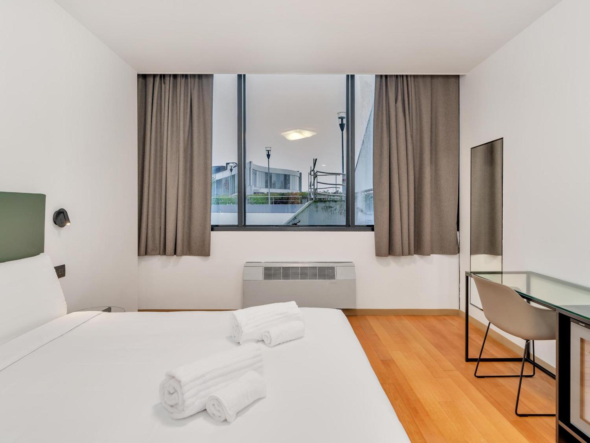 B&B Hotel Alba ภายนอก รูปภาพ