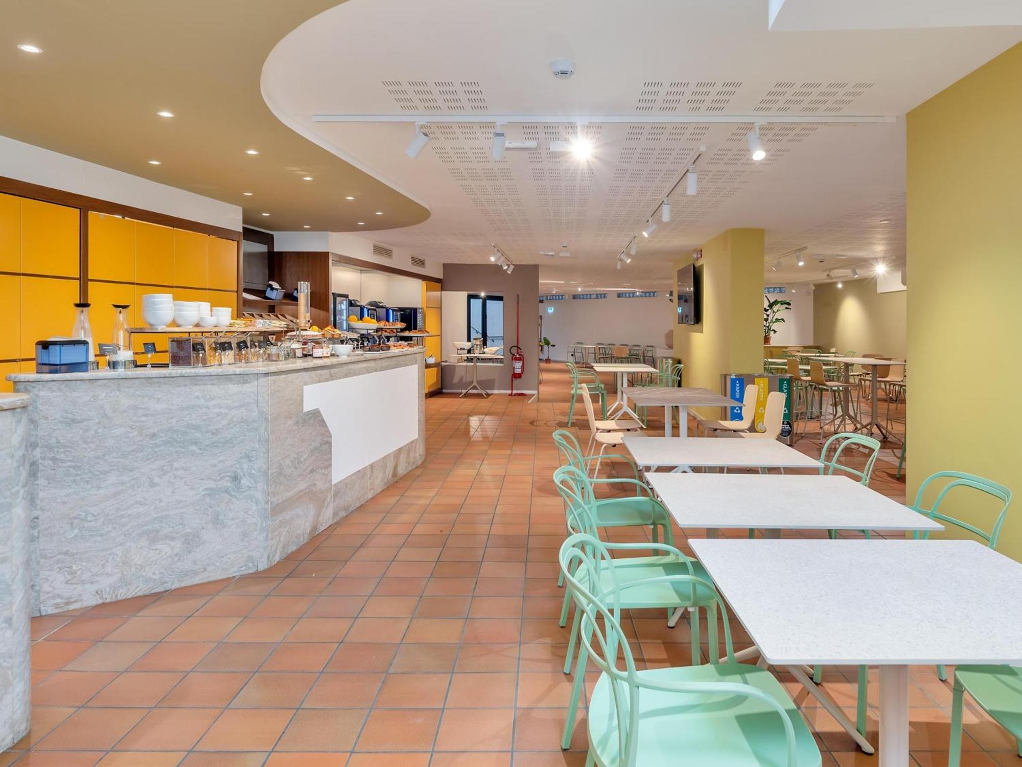 B&B Hotel Alba ภายนอก รูปภาพ